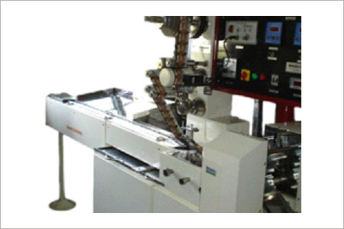 JELLY CUTTING AND PACKING MACHINE