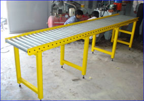 ROLLER CONVEYOR