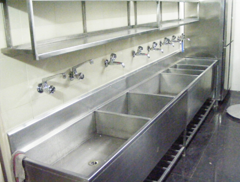 Washing Sinks with Storage Tanks